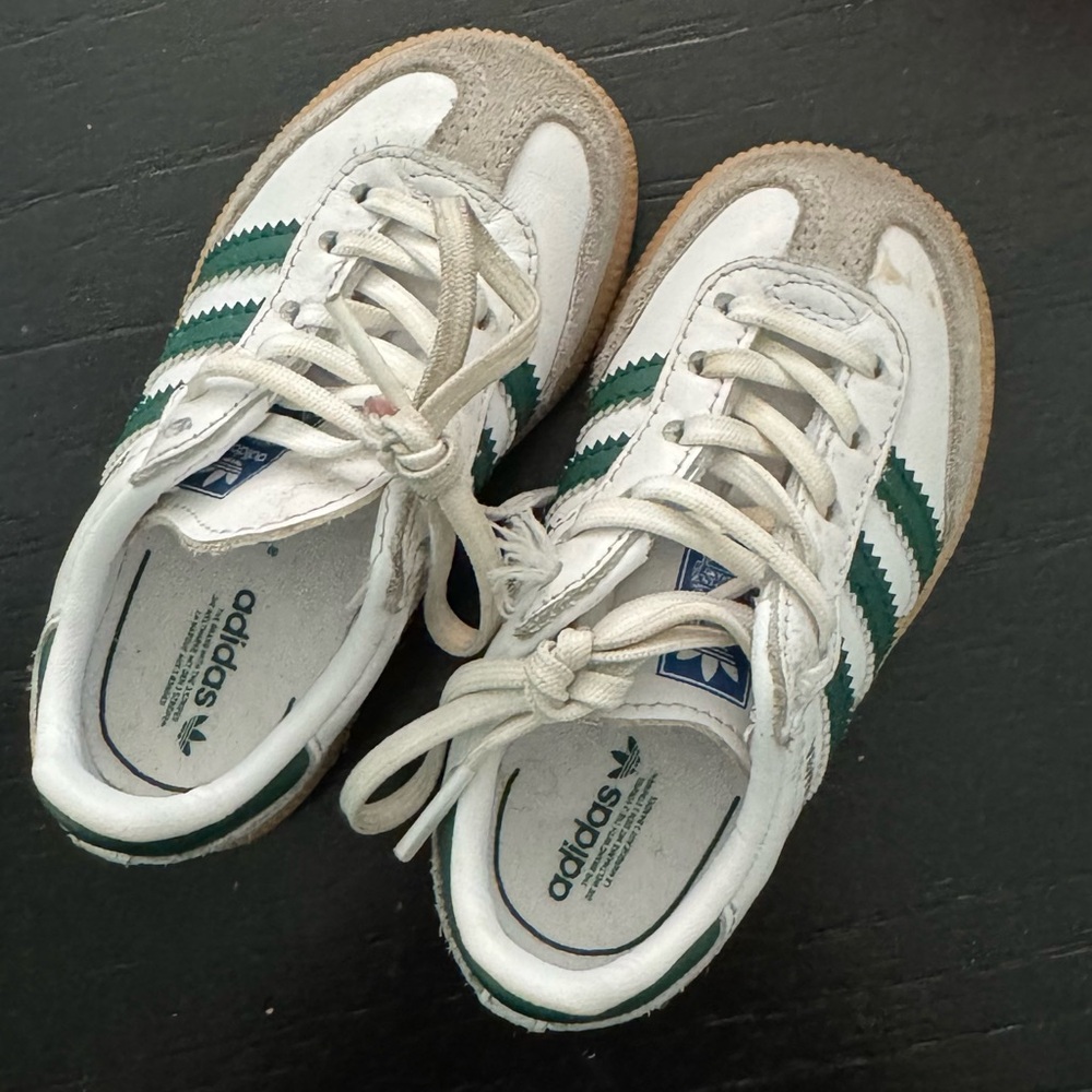 Toddler adidas sambas